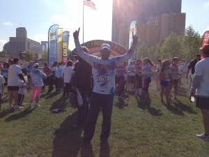 Don Thomas, an executive recruiter in the Industrial Chemicals practice area of Key Corporate Services, particpates in the Indianapolis Color Run 2014